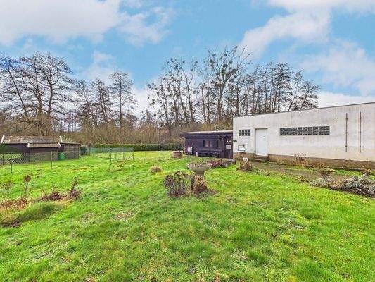 Vielseitiges Zweifamilienhaus in Wallerfangen 