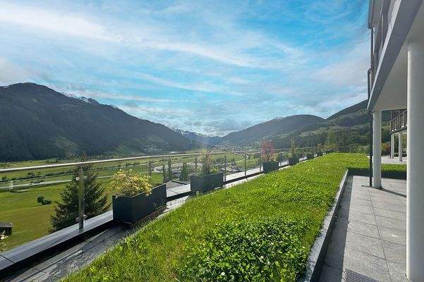 ... von der Terrasse aus