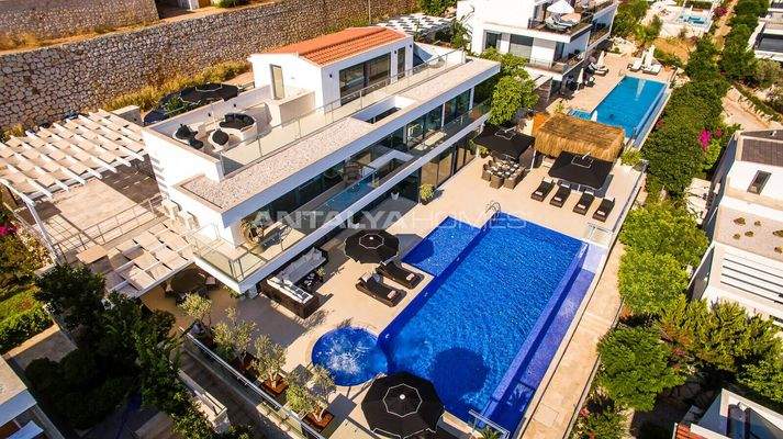 Sea and Mountain-View Villa with Private Pool in Kalkan Kaş