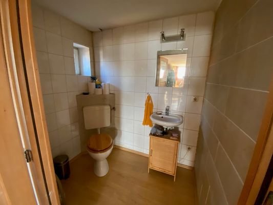 WC im 2. OG