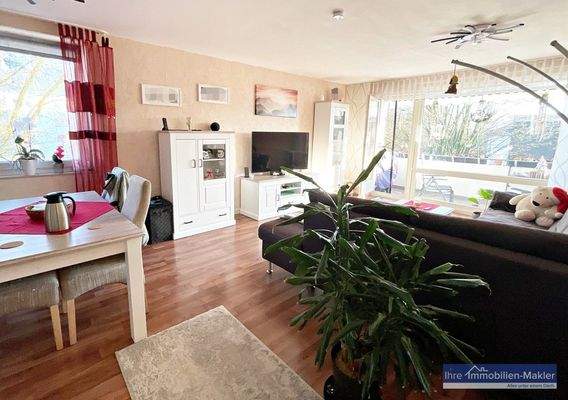 Ess.-Wohnzimmer Wg. 2.OG links