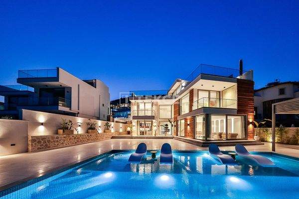 5-Bedroom Panoramic Sea View Villa in Kalkan Antalya