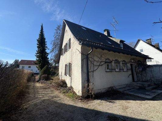 Ost- und Nordseite des Hauses