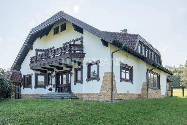 Großes Wohnhaus (Villa)