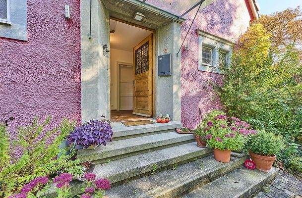 Hausansicht - Eingang