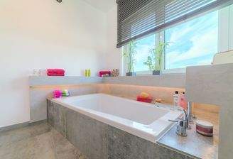 Wellness-Oase mit Ausblick