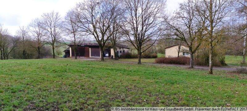 Wohnhaus u Maschinenhalle