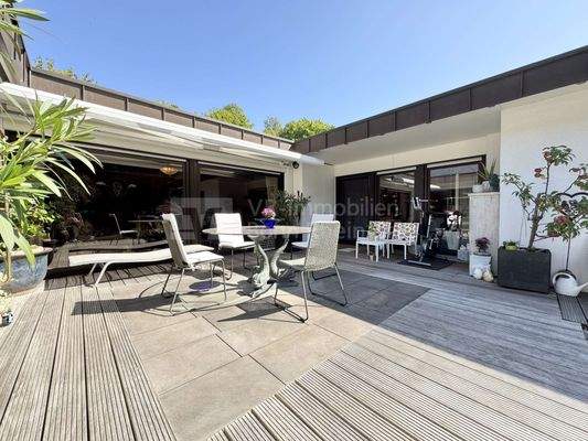 Garten-Sonneninnenhof