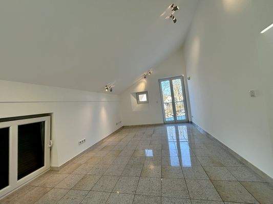 Büro im Obergeschoss oder zweites Kinderzimmer