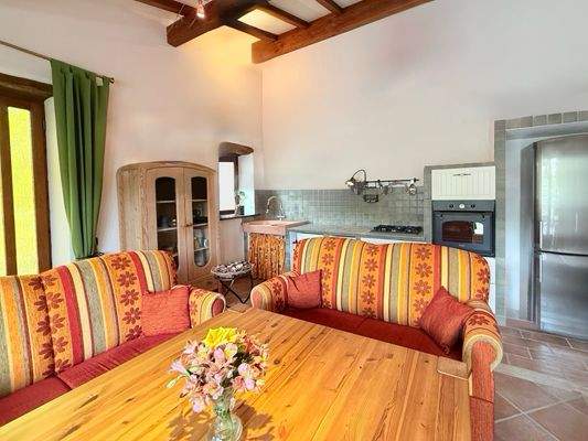 AL990_14 TERRA ITALIA IMMOBILIEN_REAL ESTATE_TESTI