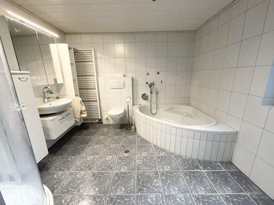 Bad im Erdgeschoss