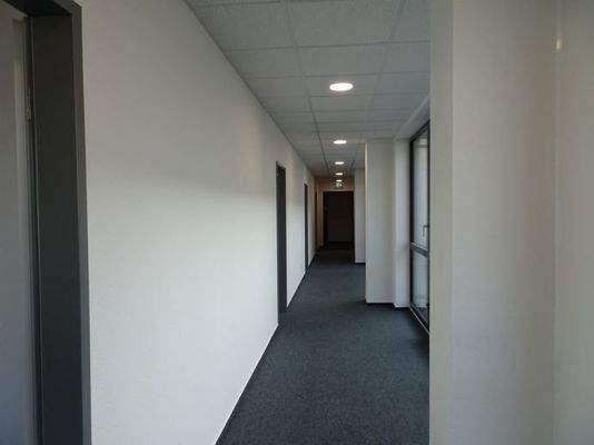 Bürotrakt Flur