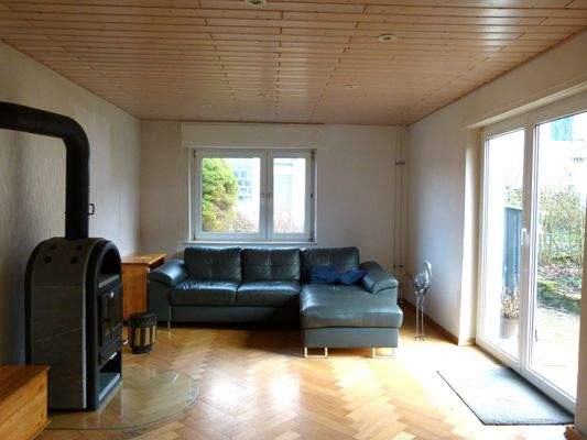 Kaminecke mit Zugang zur Terrasse