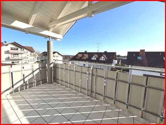 Balkon mit Alpensicht