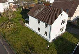 Seltene Gelegenheit: Großzügiges Grundstück mit zusätzlichem Baupotenzial