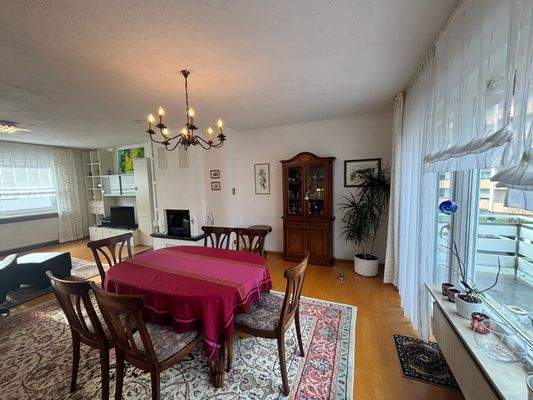 H 543 OG Wohn-Esszimmer Ansicht 4.jpg