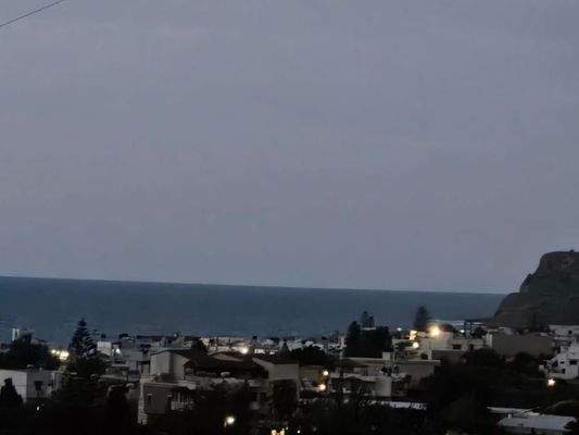 Kreta, Sisi: Gruppe benachbarter Grundstücke mit Meerblick zu verkaufen