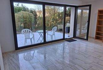 Wohnzimmer Ausblick Terrasse