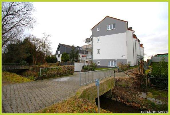 Hausansicht Einfahrt