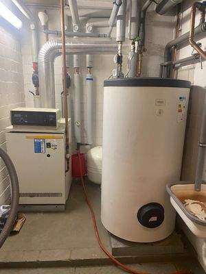 Heizungsanlage Komplett Untergesch. Lerchenberg HH-Volksdorf