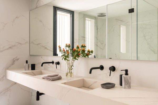 Luxuriöse Wohnung mit Meerblick in Bonanova, Mallorca