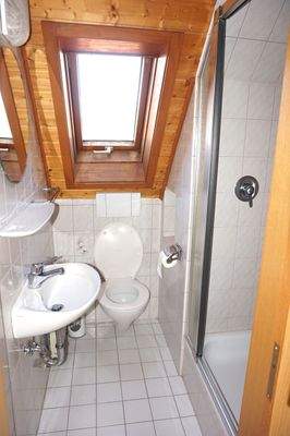 Dusche/WC im Dachstudio