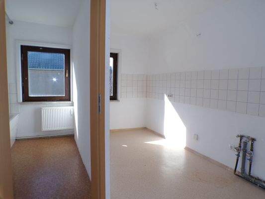 10 Küche und Bad.JPG