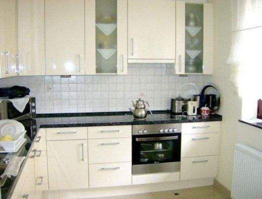 Hochwertige Einbauküche