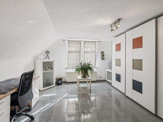 Büro oder Kinderzimmer