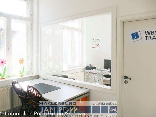 Zimmer mit Trennwand