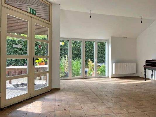 Wintergarten Terasse.jpg