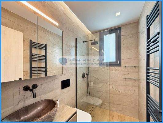 3258a7359243438c8684f5af091cc68e-original