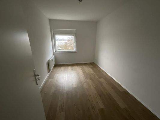 Kinderzimmer/Homeoffice