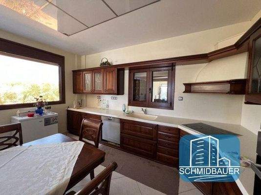 Kreta, Kapariana: Freistehendes Haus mit großem Garten am Ortsrand bei Mires