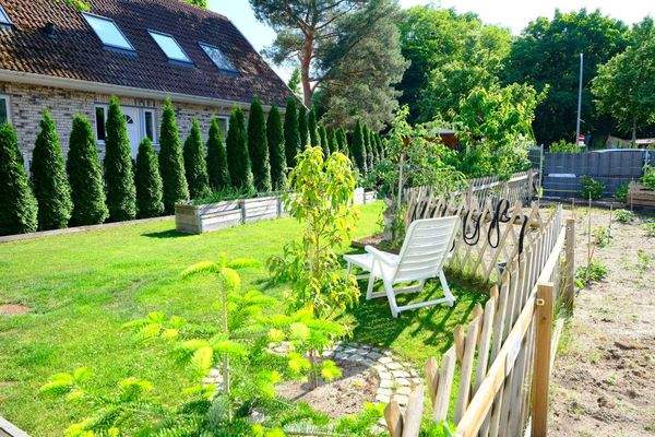 12.06. BS124 Garten (8)