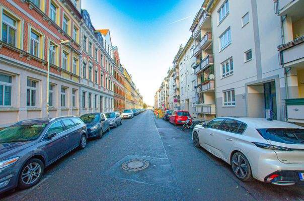 Straßenansicht Richtung Süden