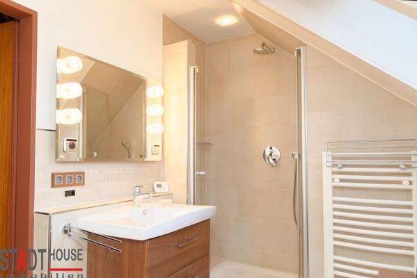 Hochwertiges Vollbad