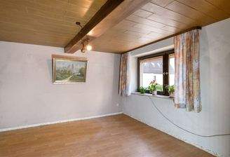 Das zukünftige Wohnzimmer mit Ofen