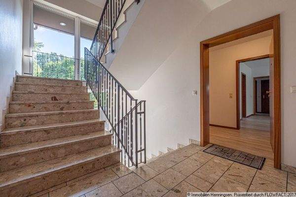 Hausflur_und_Eingang