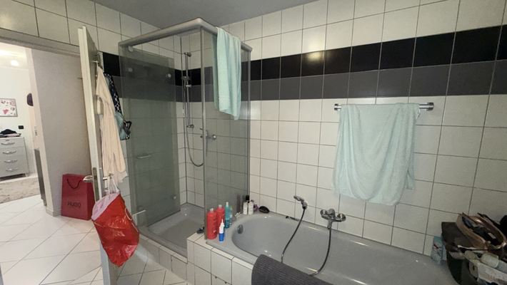 Badezimmer Bild 2.png