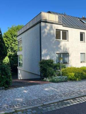 Zufahrt Stellplätze