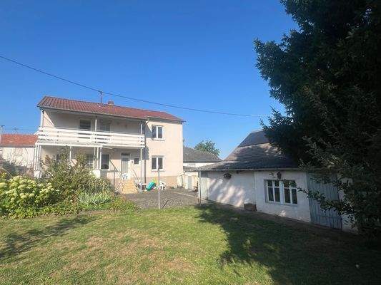 Rückansicht Haus vom Garten aus