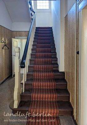 Treppe nach oben.jpg