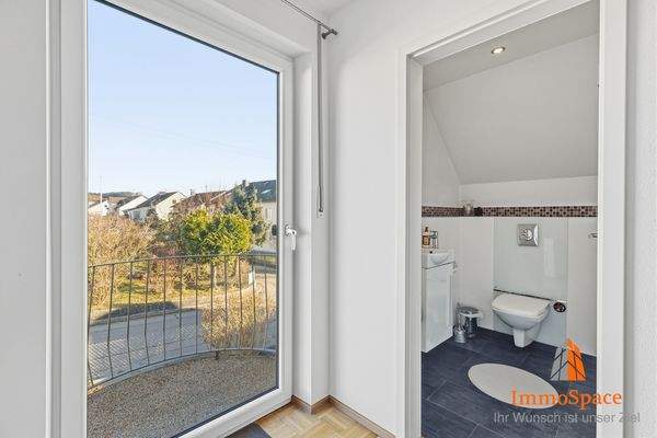 Separates WC im Obergeschoss