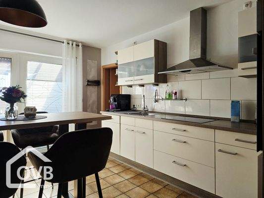 Küche WHG rechts (EBK gehört den Mietern)