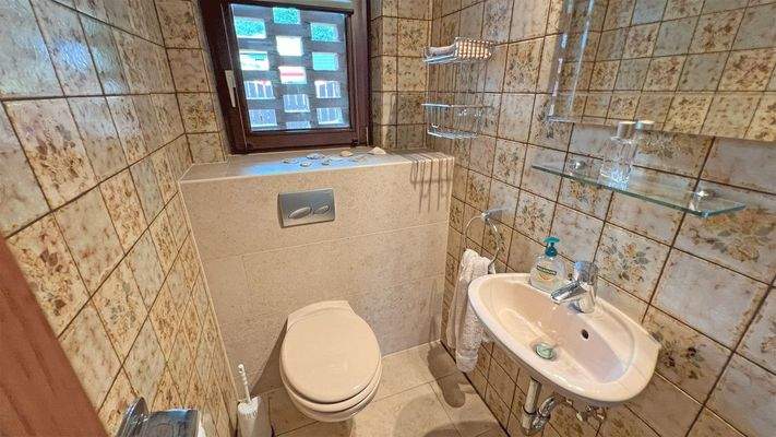 Gäste-WC Erdgeschoss