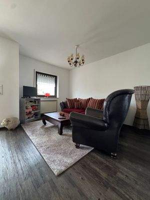 4. Wohnzimmer EG.JPG