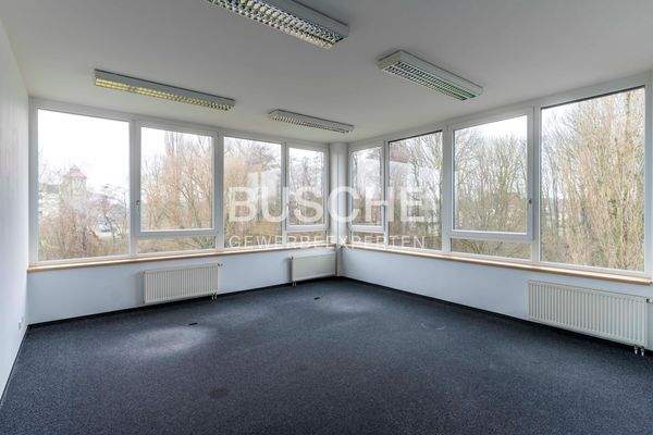 Eckbüro