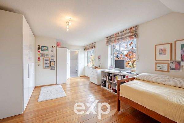 Gästezimmer mit Badezimmmer in Suite