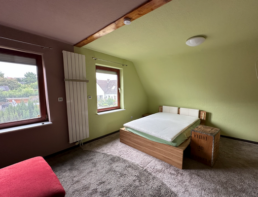 Schlafzimmer : Wohnzimmer OG.png